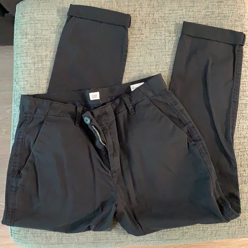 Women’s girlfriend chino pants